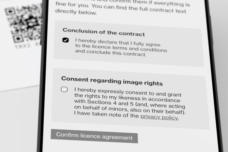 Agreement on your phone with a tick